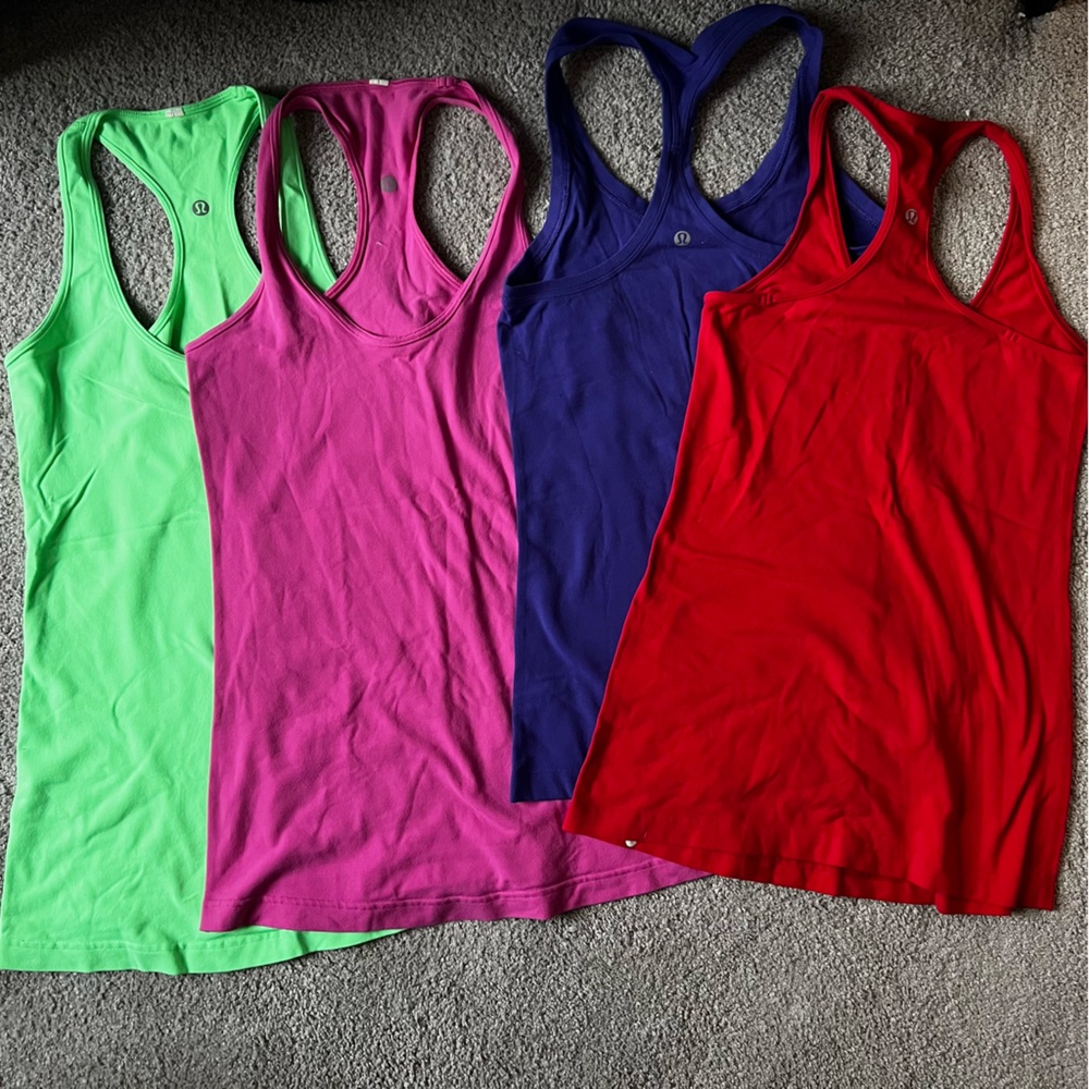 Lululemon Workout Top Set